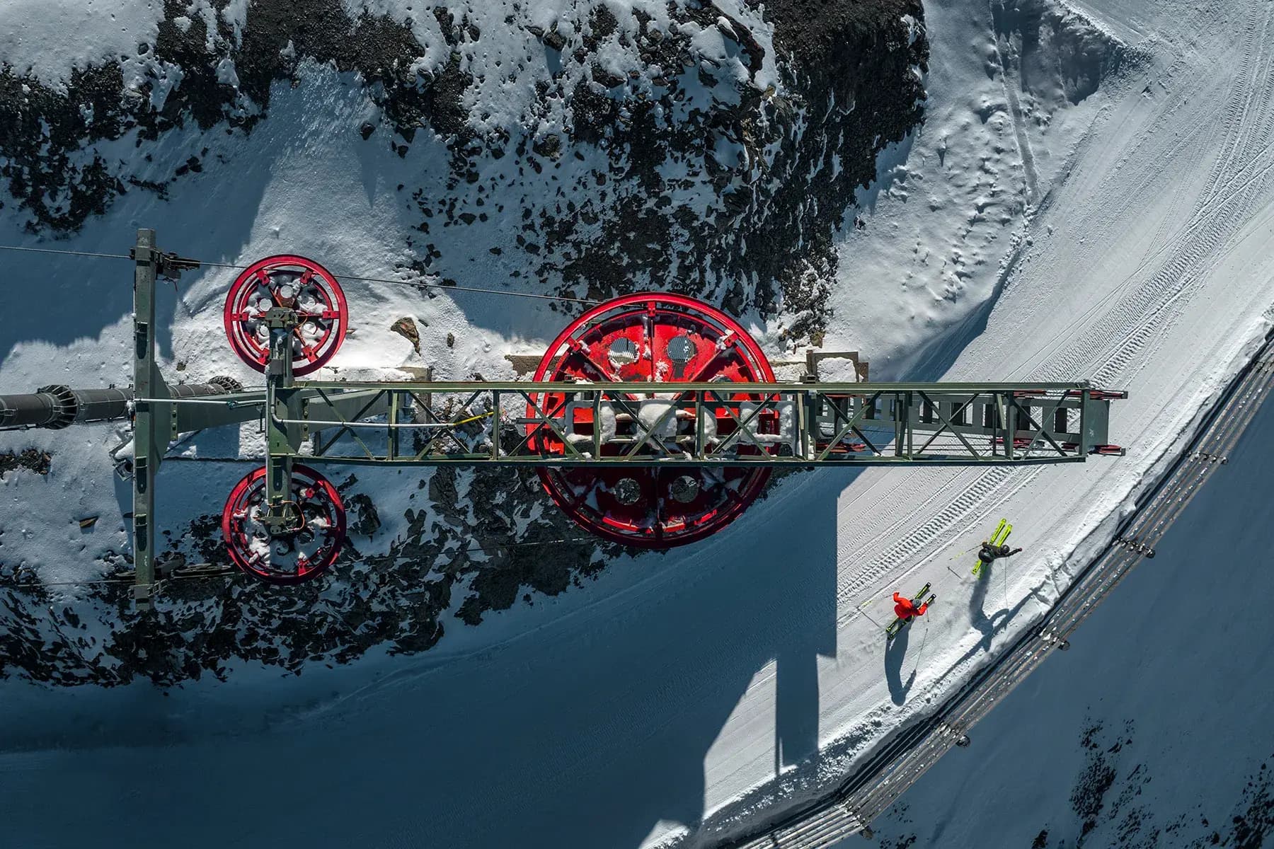 Chalet-Ischgl_Winteraktiv_0004_SKI_ALPIN_DROHNE-2