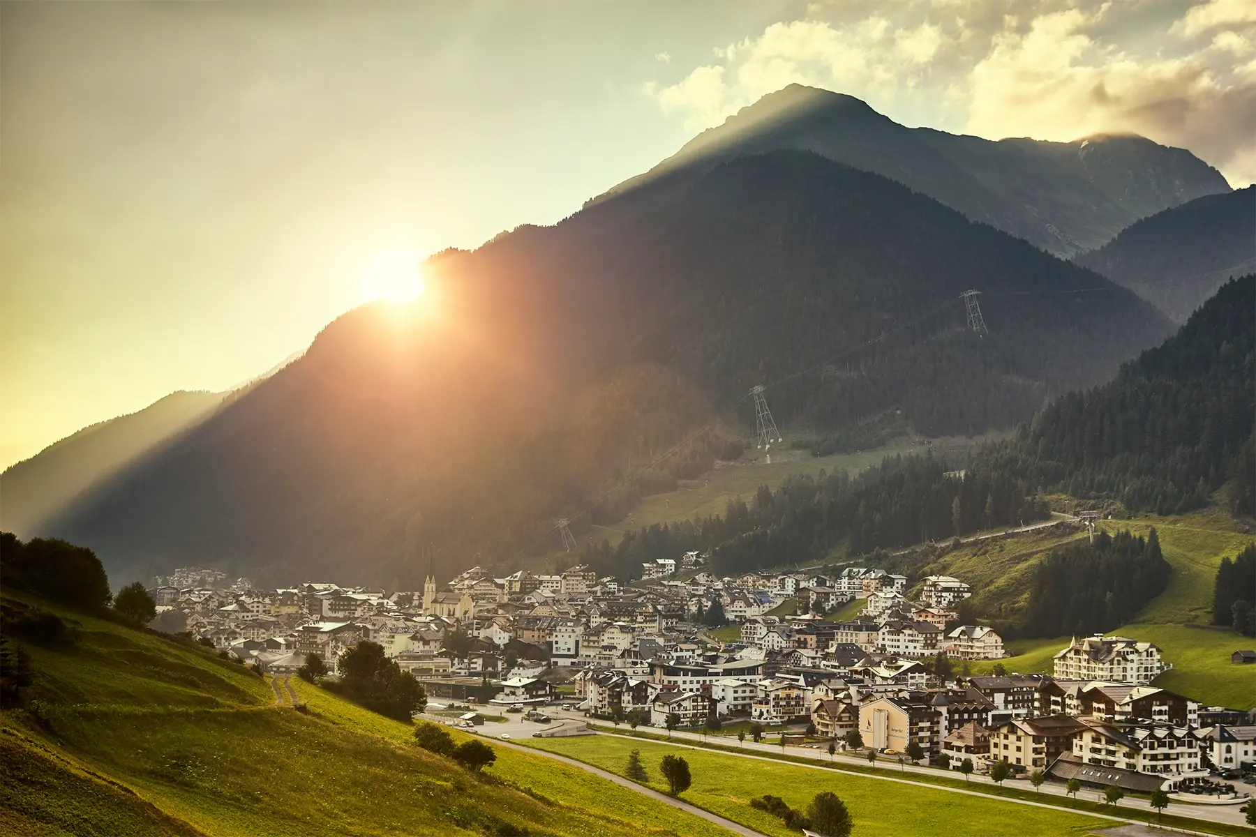 ChaletIschgl_Lage-Summer-2